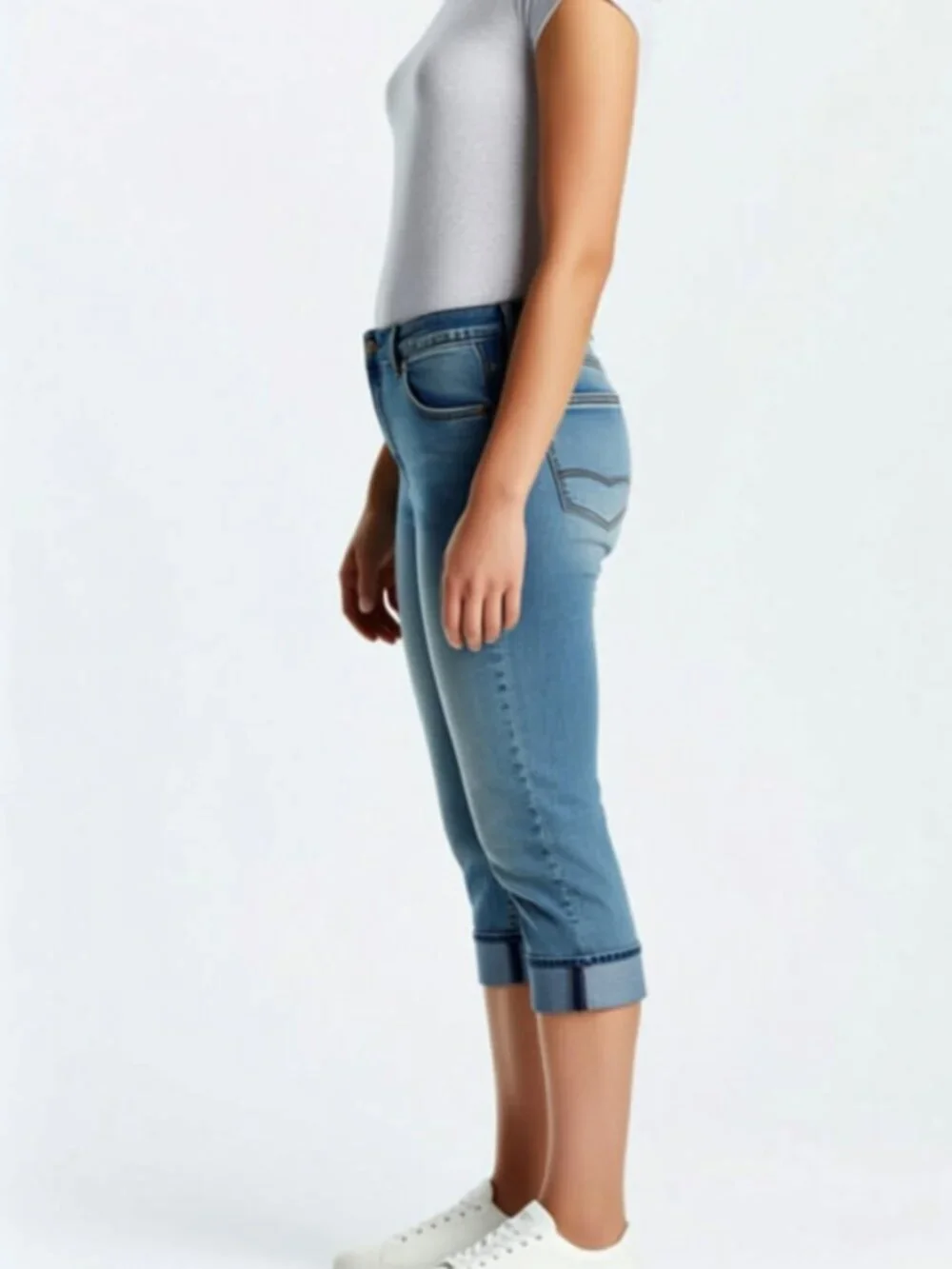 DG2 By Diane Gilman Capri Jean, Size 10